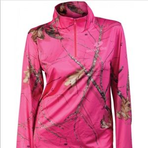 Mossy Oak hot pink girl’s pullover